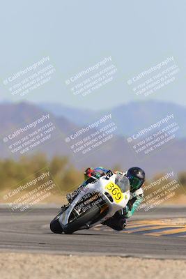 media/Mar-21-2025-CVMA Friday Practice (Fri) [[30cd4fe323]]/3-Racer 2/Session 6 (Turn 15)/